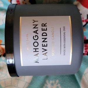 New!White Barn Mahogany Lavendar Candle
